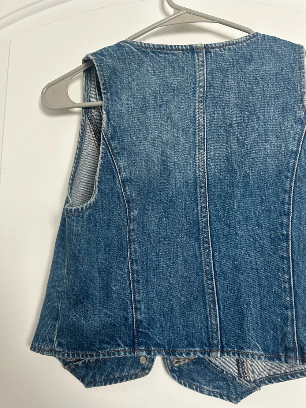 Aritzia Denim Forum The 90's Mia Denim Vest Size S Boho Western Festival Chic - Picture 10 of 13